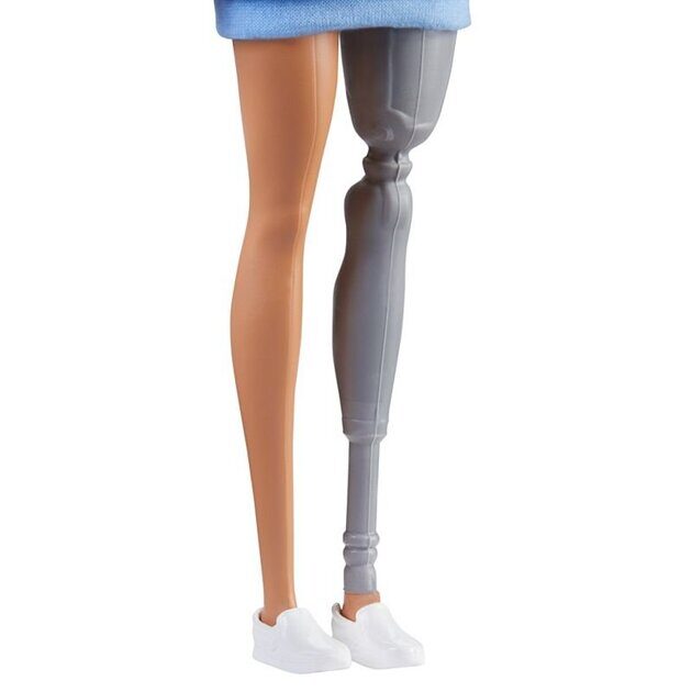 Кукла Барби Fashionistas FXL54 с протезом
