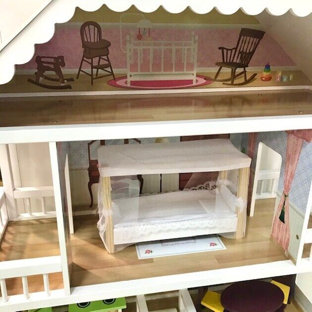 Деревянный кукольный домик Amelia Wooden Toys
