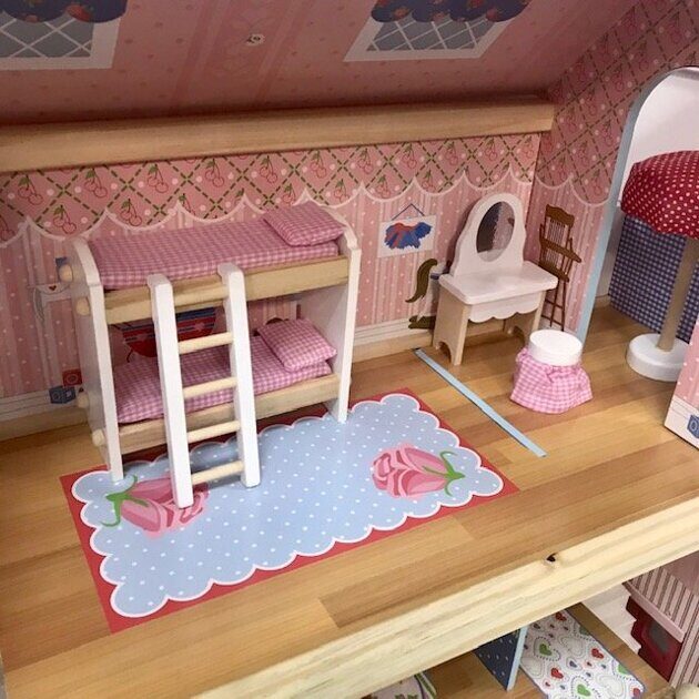 Деревянный кукольный домик Николь Wooden Toys