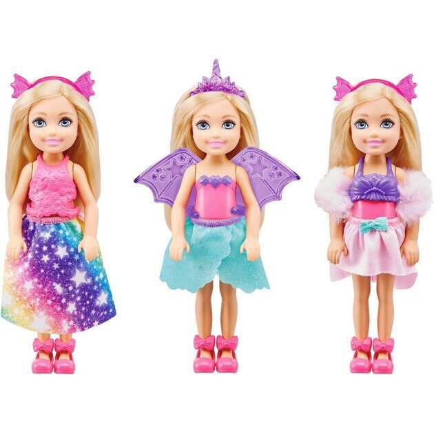 Набор Barbie Челси с нарядами GTF40